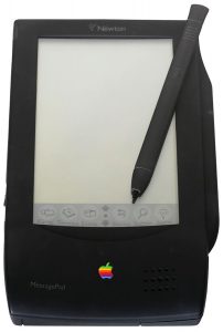 607px-apple_newton-img_0454-cropped